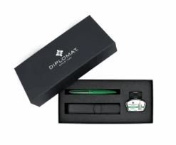 Diplomat Aero Fountain Pen Gift Set, Green