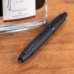 Pilot Vanishing Point Retractable Fountain Pen, Matte Black